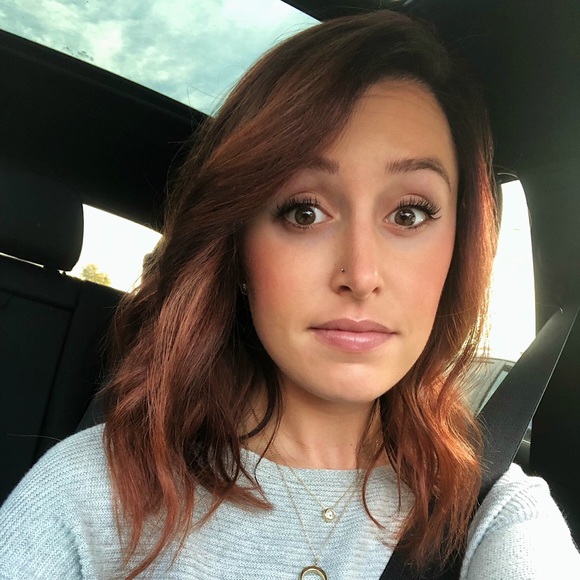 Meet your Posher, Alex - Picture 3 of 3